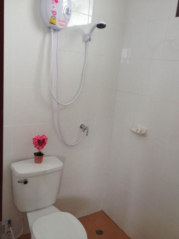 Baan Mitreejit Apartman Szuratthani Szoba fotó